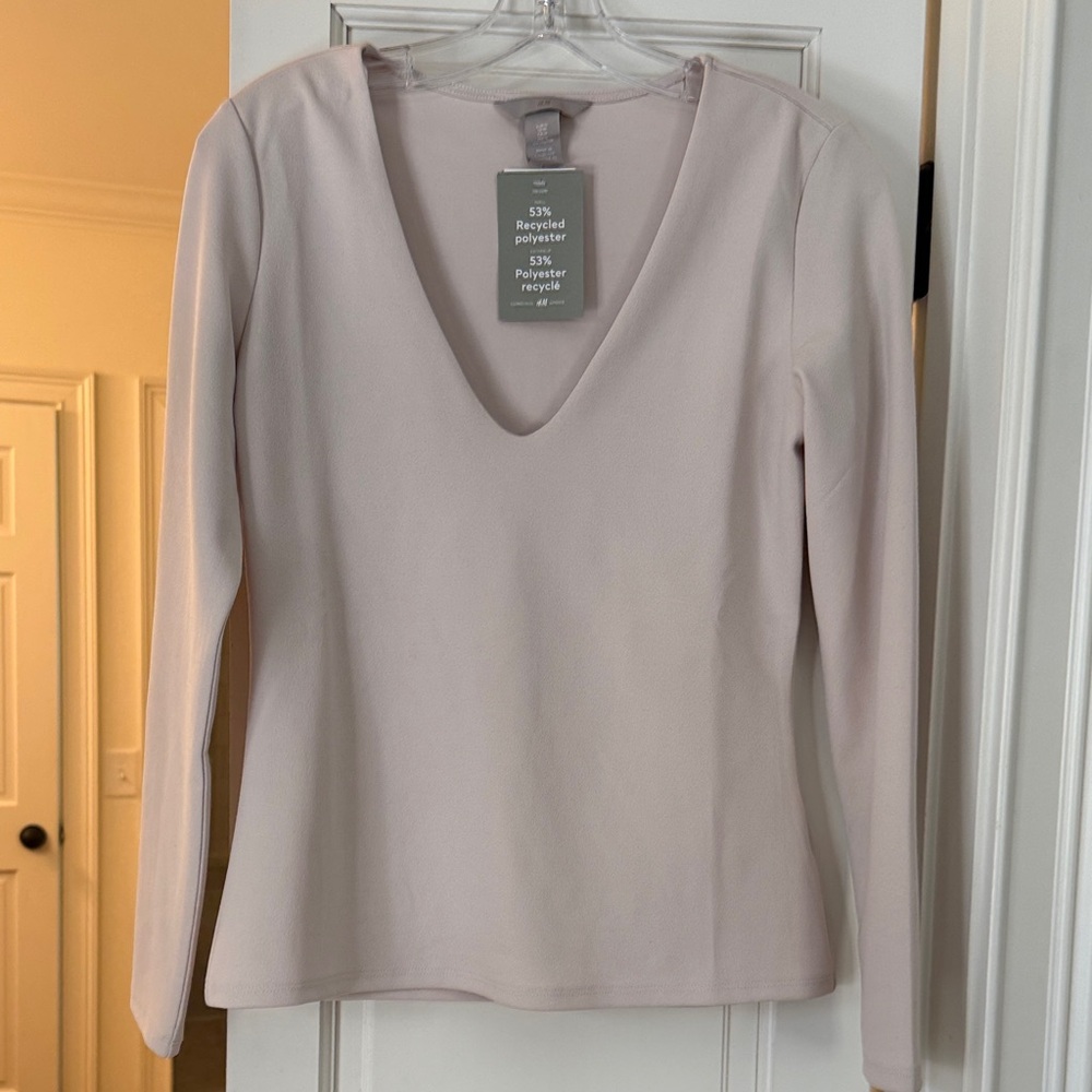 H&M Neutral Long Sleeve V-Neck Top